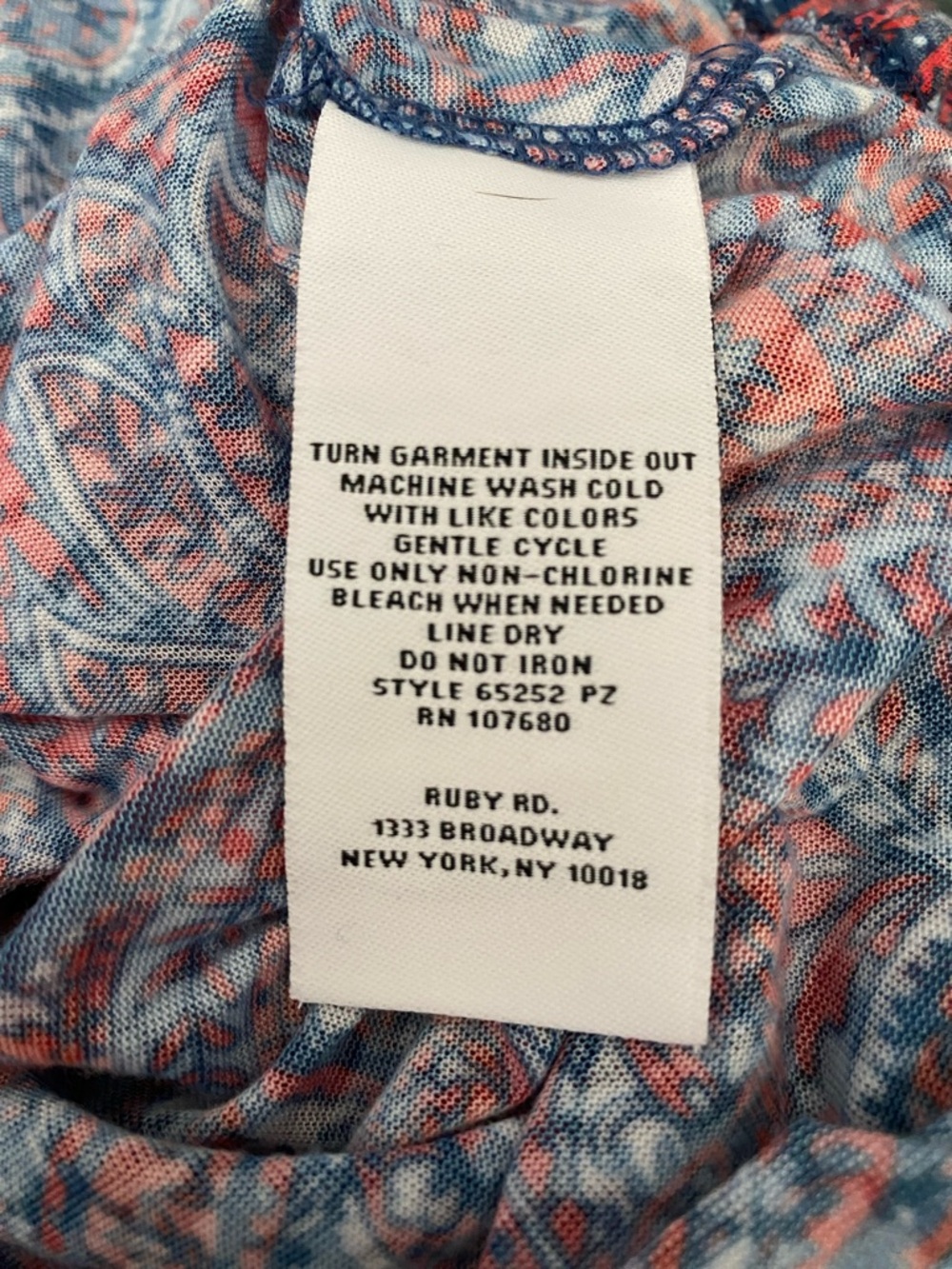 Ruby Rd. Red and Blue Paisley Print  with Key Hole Design Tunic Top Size 2X - Picture 12 of 13